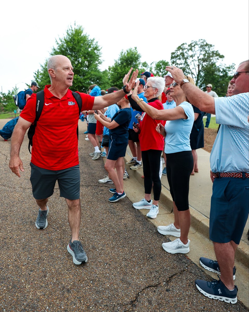OleMissBSB's tweet photo. Good to be home 🏡 

Thank you fans for welcoming us back to Swayze! https://t.co/yg9RvrTC6U