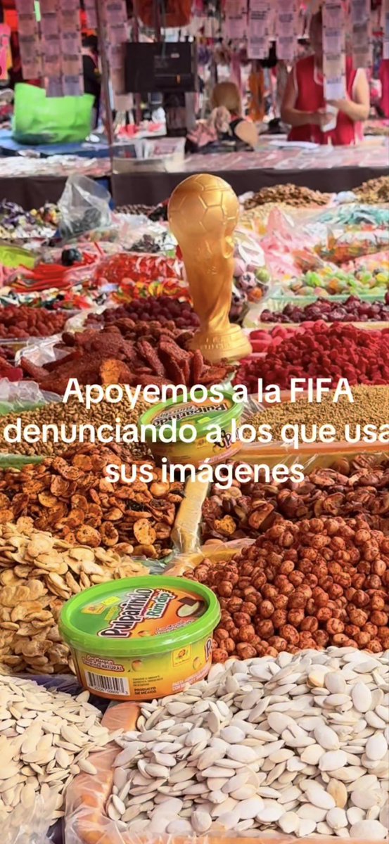 PleaseStopWorld's tweet photo. La Censura de la #FIFA hasta en los tianguis!!! 

#TikTok https://t.co/6cjj3Xn1ug https://t.co/w3DfbNwd9p