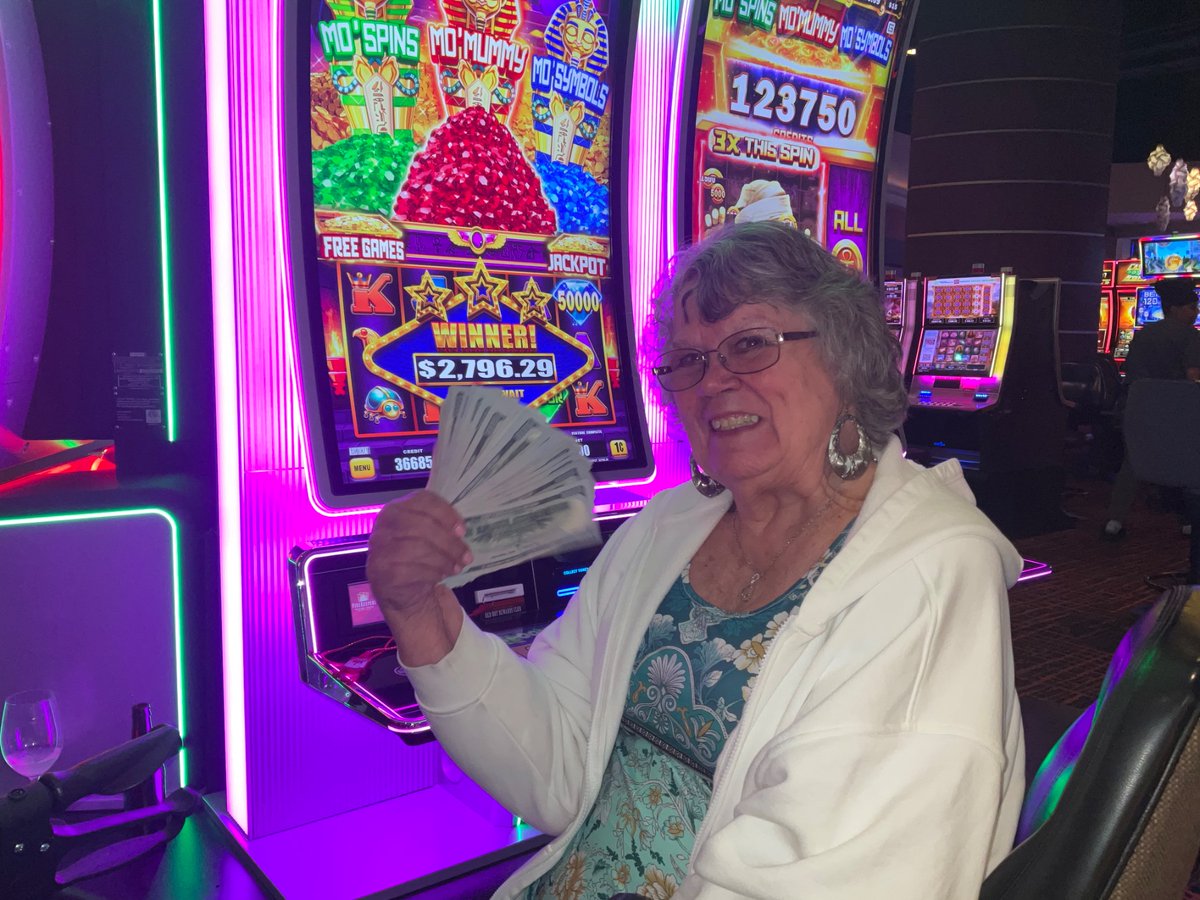 FireKeepers's tweet photo. ⭐⭐ Myrtle is a $2,797 #MoneyKeeper ⭐⭐ https://t.co/IefWuannxd