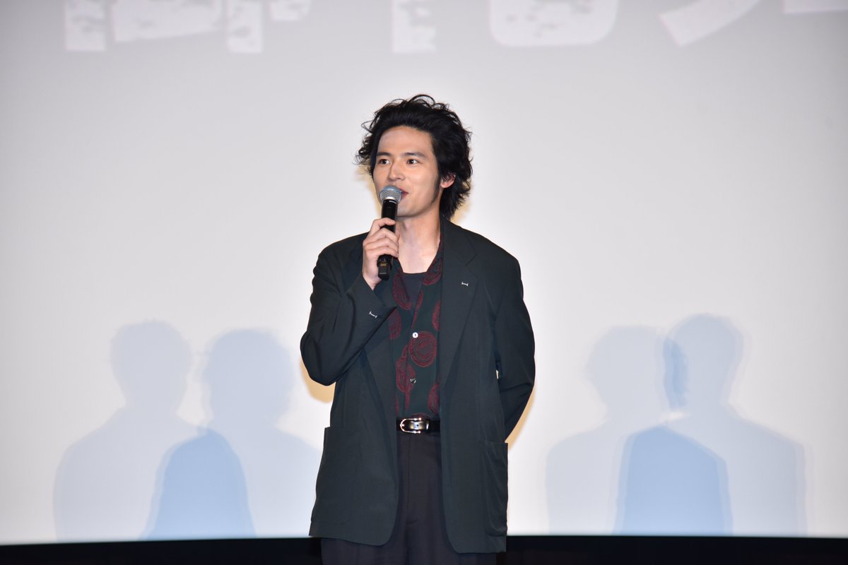wwschannel's tweet photo. 水上恒司、ユンホ、福士蒼汰らが「TOKYO BURST-犯罪都市-」公開御礼舞台挨拶に登場！韓国公開決定をくす玉で祝福

▼写真・記事の詳細はこちら
https://t.co/SzlY5wALPM

#TOKYOBURST #犯罪都市 #水上恒司 #ユンホ #東方神起 #福士蒼汰 #内田英治 #韓国公開決定
@movietokyoburst @koshi_mizukami @TOHOSHINKI_X_JP @fukushi_staff