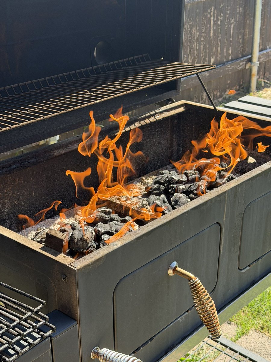 TheChamp033's tweet photo. Grillin time in Texas https://t.co/ouxtXnwRCL