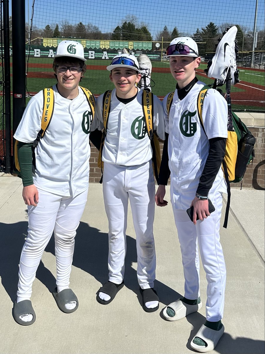 Griffin_smith29's tweet photo. Freshman season complete. Grateful for the opportunity to compete at the varsity level, learn, and be part of an amazing team. Thank you to our seniors for your leadership and example. Excited to keep working and growing this summer. #ClassOf2029 @Xan_Scheinfield @Groves_Baseball https://t.co/P8uo3Uw0gp