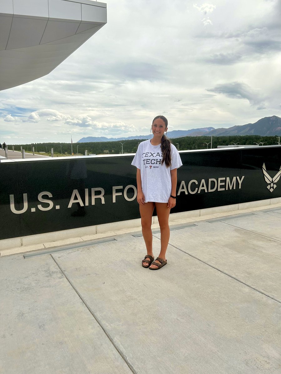 RuthEstrada2028's tweet photo. Well earned 1-1 draw today against Colorado Rapids Youth Soccer Club U17/18 All Stars! Stopped by @AF_WSOC on the way home. Next stop @wyosoccer ID Camp on June 30th! #classof2028 #fullback #centerback https://t.co/bC0aa1OXIo