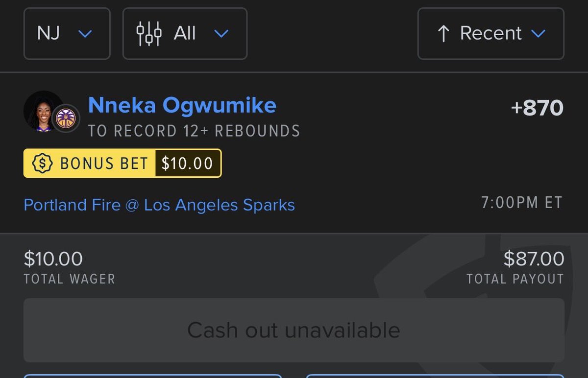 XrazyW's tweet photo. @shu_b0x Laddering the Nneka rebounds 🤝 https://t.co/ooSZfmCID2