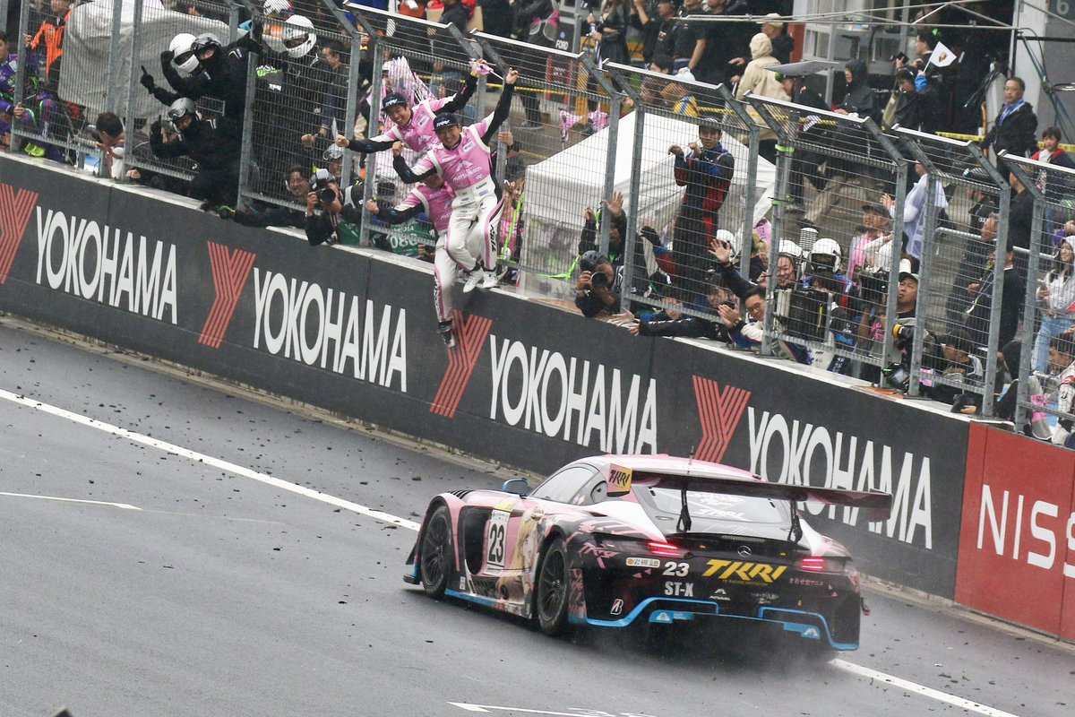 YAMASPORT_web's tweet photo. ＥＮＥＯＳ スーパー耐久シリーズ2026 Empowered by BRIDGESTONE
第3戦 富士 24時間レース

#S耐 #スーパー耐久 #SuperTaikyu #富士スピードウェイ #ENEOS #BRIDGESTONE https://t.co/U0uTavfFPI