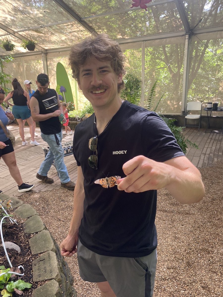 notcarson69's tweet photo. Went to the zoo this weekend https://t.co/3YtUGFZBiz