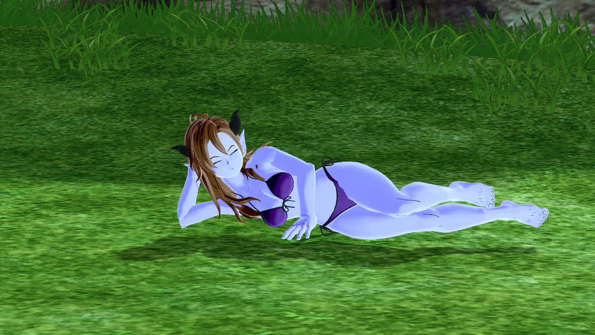 DemonicMerchant's tweet photo. #SeductiveSunday

*she is relaxing by the lakeside* https://t.co/6UJatltwdW