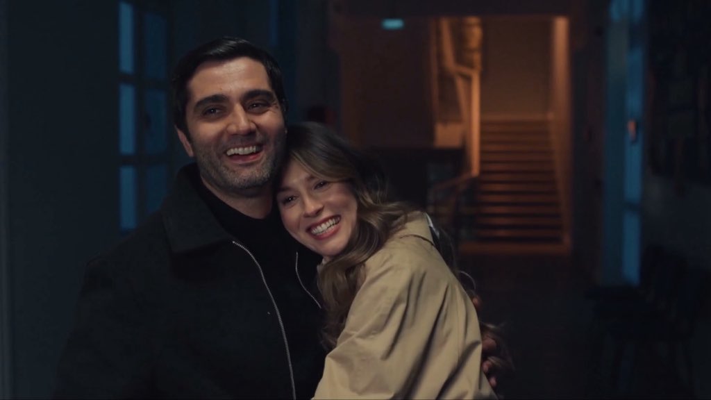 3hai_'s tweet photo. Bahar ve Korkut’a hayat verdiğiniz için teşekkürler. Gelecek sezonda sizleri heyecan dolu ve güzel bir hikayede görmeyi umuyorum, sabırsızlıkla bekliyor olacağız. 
#Teşkilat #BahKor ❤️‍🩹
@yunusluemre @bucekahraman https://t.co/FsPa5625Yu