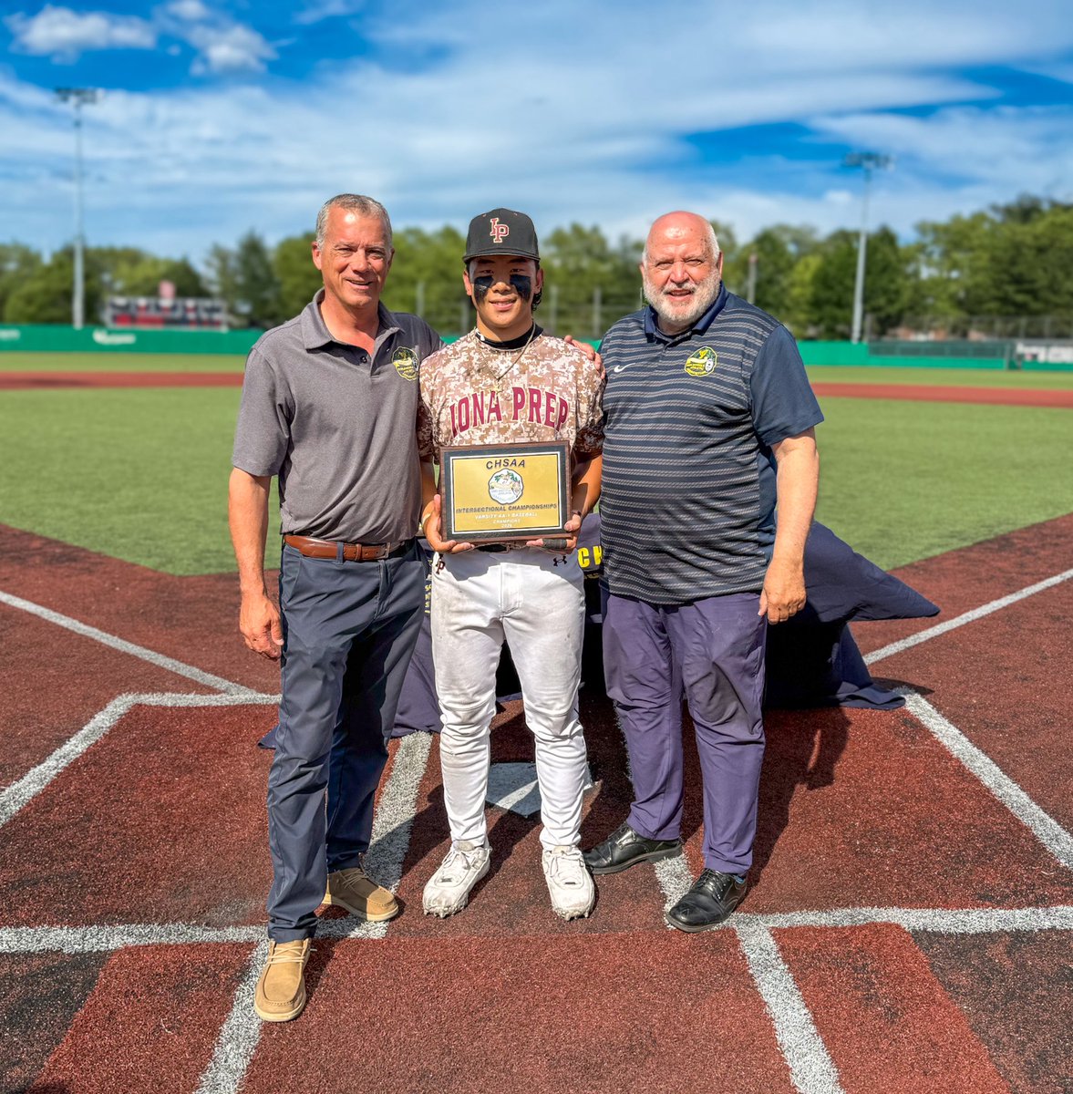 GaelsBaseball's tweet photo. 🏆 2026 ‘AA’ CITY CHAMPS 🏆‼️
What an unbelievable run by our boys. Proud doesn't even begin to describe it. Their hard work, resilience, and belief in one another brought home a championship.
The job isn't finished yet.
➡️ Up next: Catholic States.
Great day to be a GAEL. 🍀⚾️ https://t.co/S2xJ9C0LkF