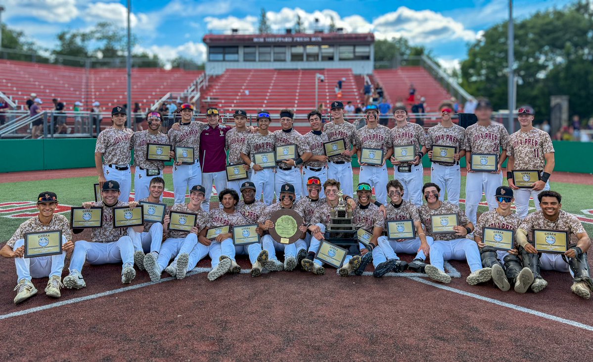 GaelsBaseball's tweet photo. 🏆 2026 ‘AA’ CITY CHAMPS 🏆‼️
What an unbelievable run by our boys. Proud doesn't even begin to describe it. Their hard work, resilience, and belief in one another brought home a championship.
The job isn't finished yet.
➡️ Up next: Catholic States.
Great day to be a GAEL. 🍀⚾️ https://t.co/S2xJ9C0LkF