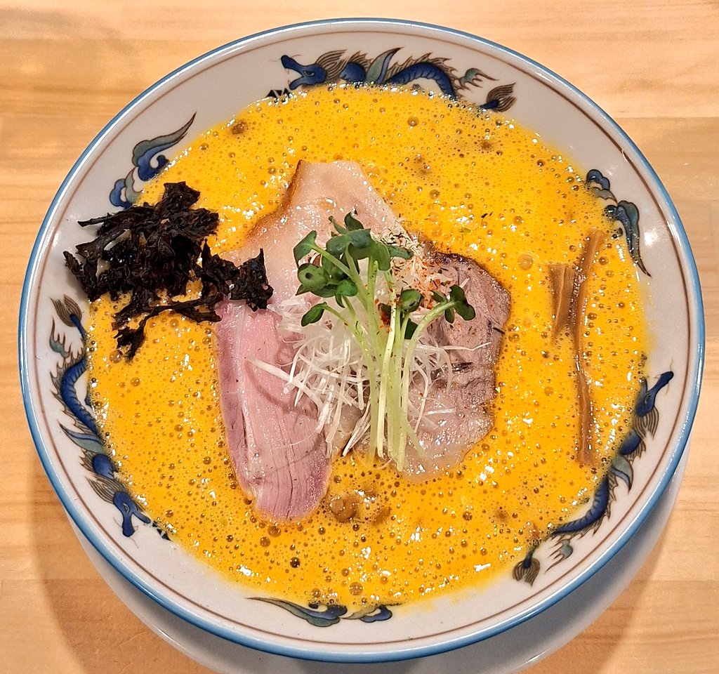 sakurai9070's tweet photo. 千葉県 野田市 野田560-1

手作りラーメンの店 Rustic Noodles

煮干 納豆ソバ

最高煮干スープに納豆と卵の旨味が融合💏
栄養満点のスープで日頃の疲れも吹っ飛ぶ
納豆をツマミにビールが馬鹿うまい😋
ご馳走様でした🙏
#手作り #ラーメンの #RusticNoodles
#野田市 #愛宕駅 #駅近 #タイパ #神接客 https://t.co/v98D3UCIc9