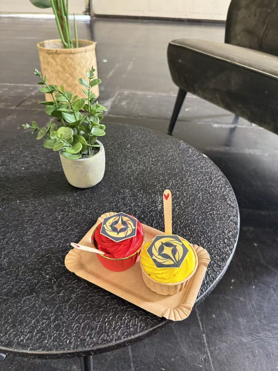 lisizhe8's tweet photo. Played DLC Dortmund Saturday
We meet a lot of friends and it's been a while! From 2-2 to 6-2 (Surprisingly me and my wife both made day2 @rw2333)but unfortunately finish 8-4 77th. We will get invite and get the mickey someday. Matchups: https://t.co/zaH9ds2ini