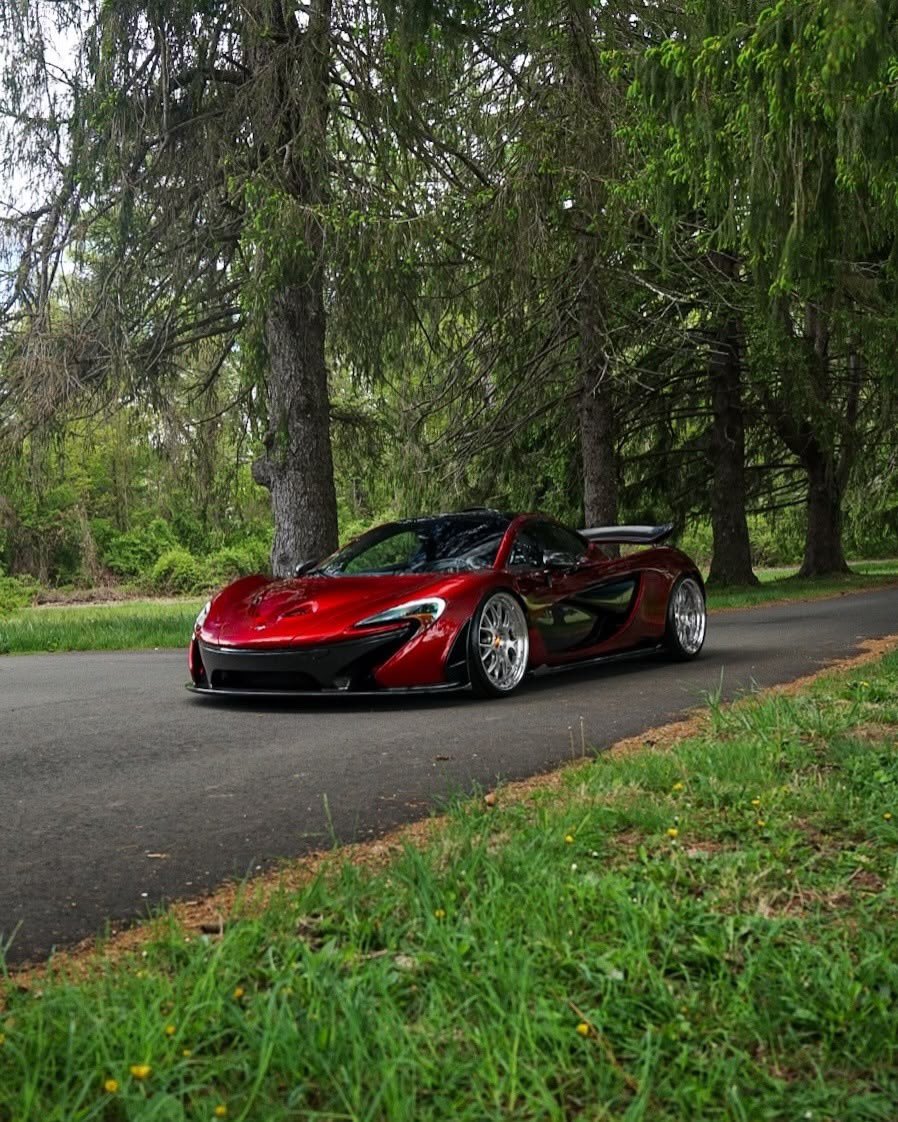 CarSighting's tweet photo. 2013 car btw https://t.co/PxW3n9wfMc