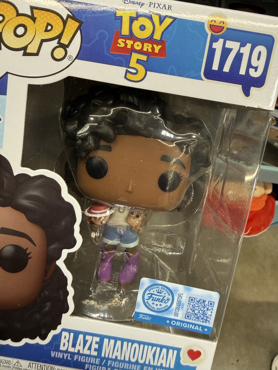 modlin_tac's tweet photo. Soooooo #Toystory 

Who is this 👀 https://t.co/PEFSgZeFkn