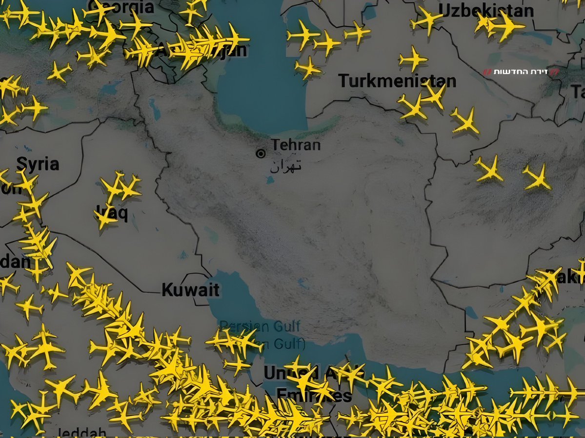 Axconworld's tweet photo. 🚨🇮🇷 The skies over Iran have cleared in anticipation of the possibility of an Israeli attack. 💥⏳ #iran #Israel #IranAttacks https://t.co/sH4198nGhl