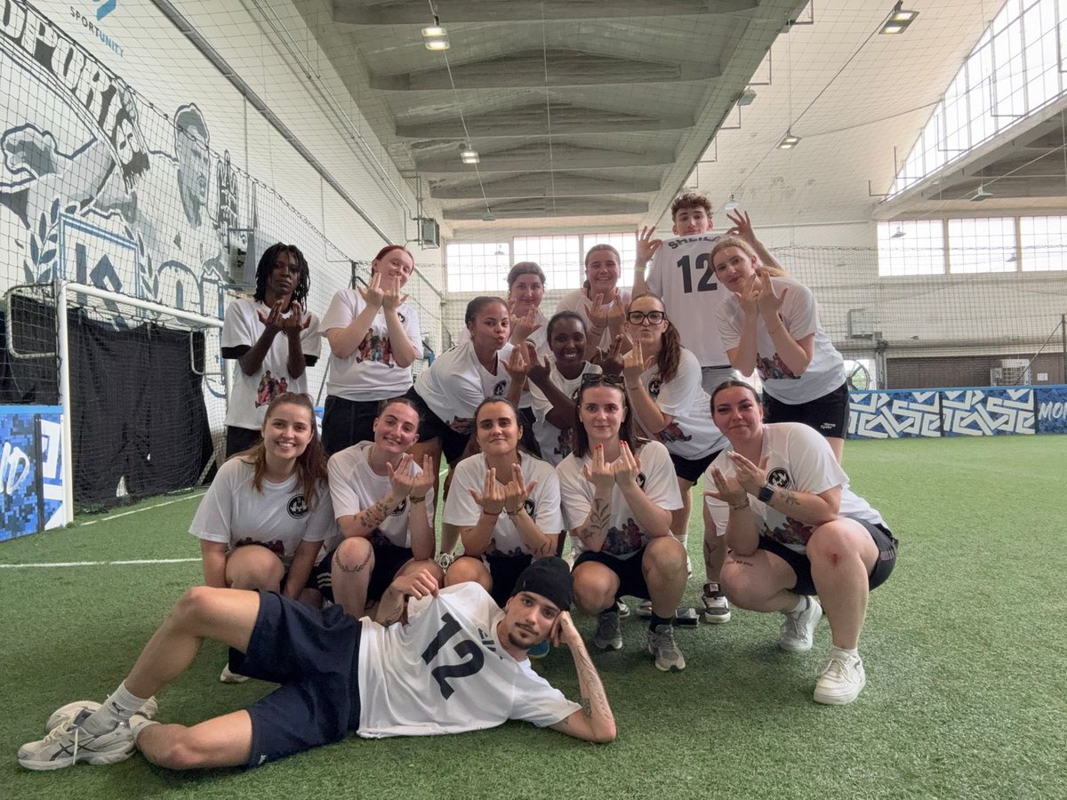 httpshe_'s tweet photo. mai ☀️ https://t.co/KMSuGgG1Re