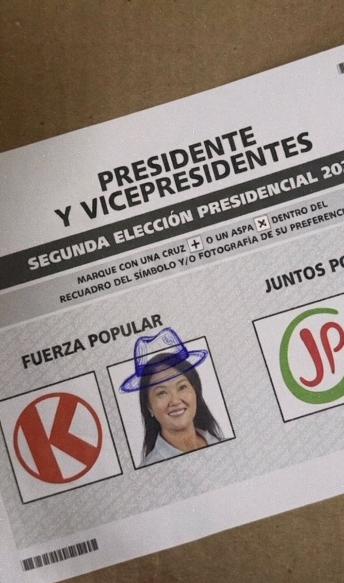 fio_cisneros's tweet photo. @solopasaenperu https://t.co/RsVQO1tUL7