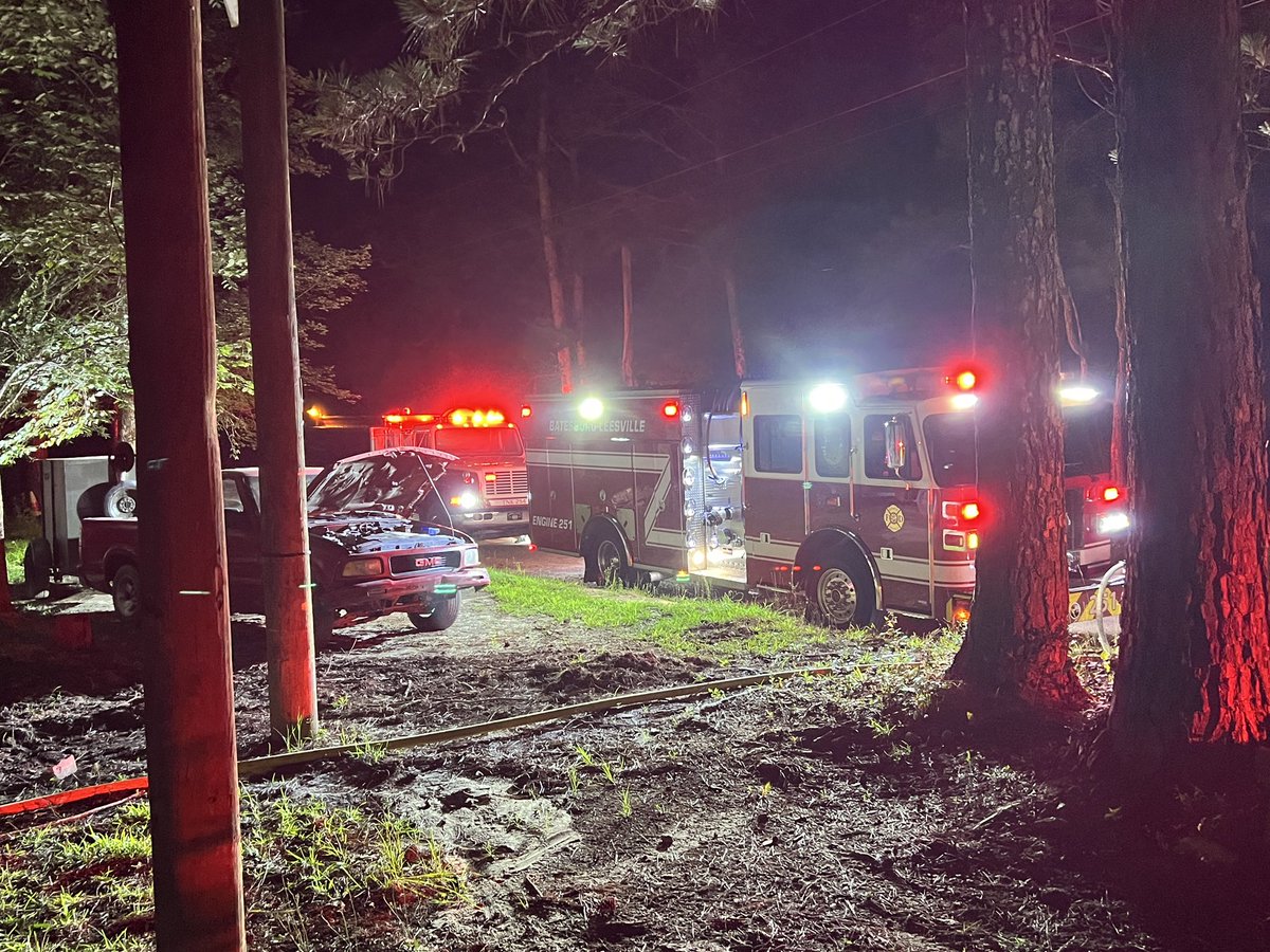 BLFD911's tweet photo. What came in as a brush fire ended up being a combination of trash, boats and other material. Brush Truck 250 responded along with Engine 251 and Tanker 254.  Fire was contained to the property. https://t.co/GM3U0WtOq6