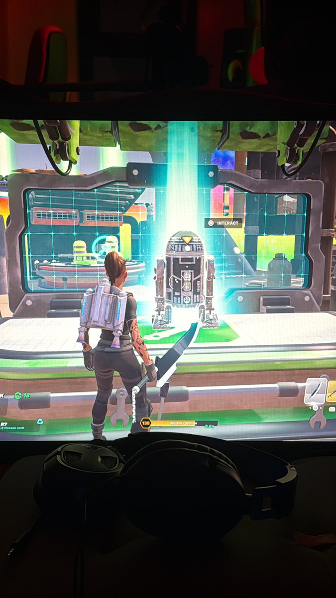 leifscrypto's tweet photo. Flawless Beskar R7 from Sandcrawler 🥹

#droidtycoon https://t.co/LtLvYkx75Q