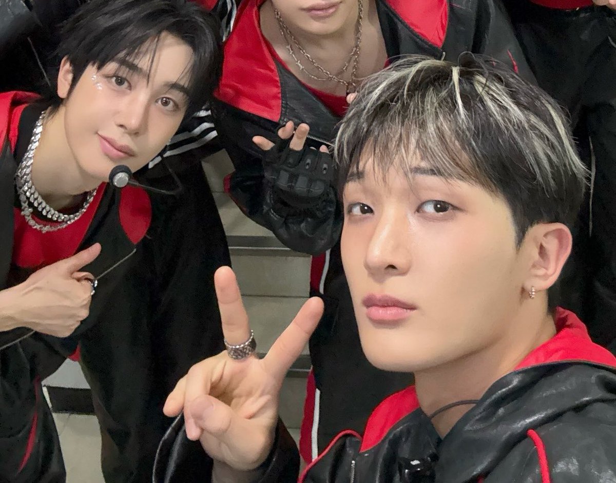 danceoftricky's tweet photo. Terminalz ☺️☺️☺️ https://t.co/XT6Pw5DO7f