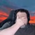 Fuck_off_Matt's tweet photo. "God of War muito CoLoRiDo"

e mais uma vez NINGUÉM vai falar nada dessa bosta toda roxa né? 
KKKKKKKKKKKKKKKKKKKKKK

Caixistas estão SURDOS, CEGOS e MUDOS desde que acabou o showcase flopado 🤣🤣🤣 https://t.co/iTt7wn2pSB