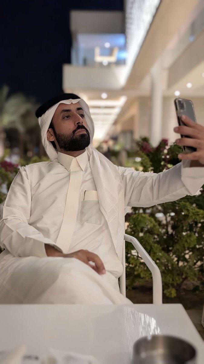 abdoool222's tweet photo. اذا طال الزمانَ فلم تروني
فهذا حسابي فتذكروني ،،، https://t.co/4GxnPQwDTv