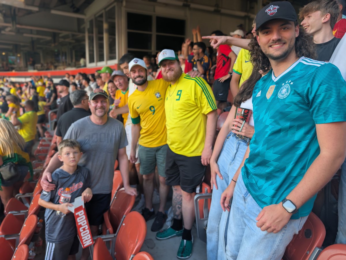 clecrunch's tweet photo. ⚽️ What an incredible day at the Brazil 🇧🇷 vs. Egypt 🇪🇬 match and pregame party at North Coast Yard hosted by @cleprosoccer. Oh, and congrats to our giveaway winners again!

We had such a great time connecting with kids, families, and soccer fans from across the community.

See you at the next one on June 12th!