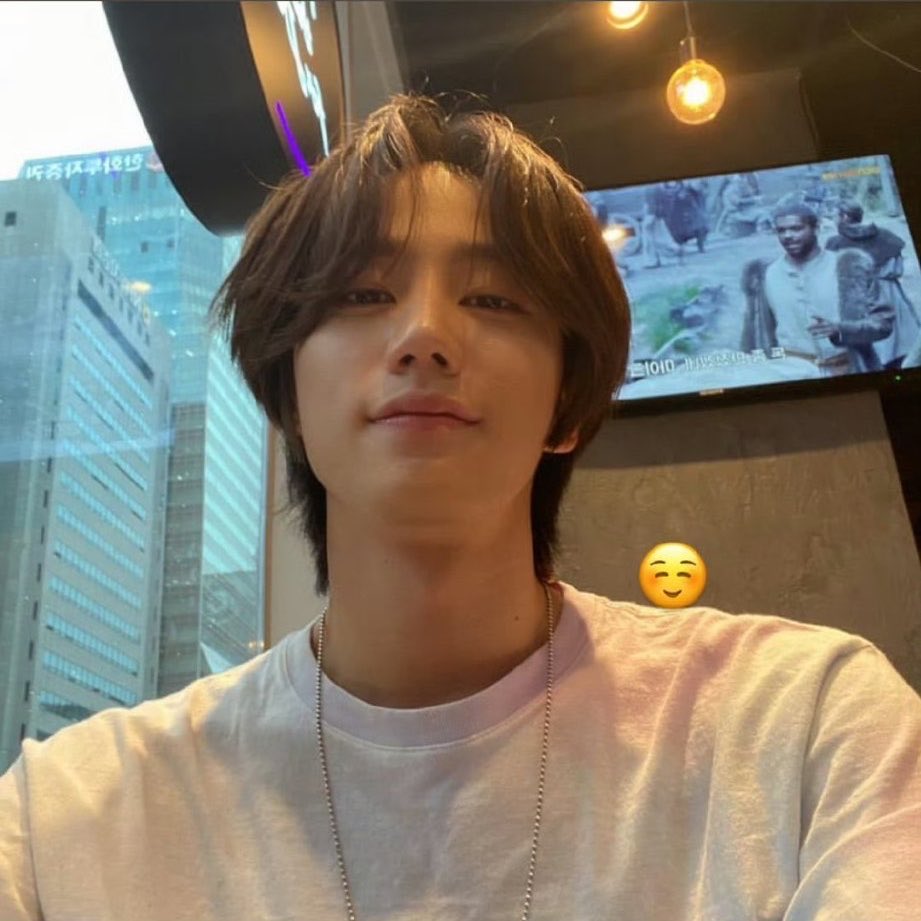 명수 tweet media