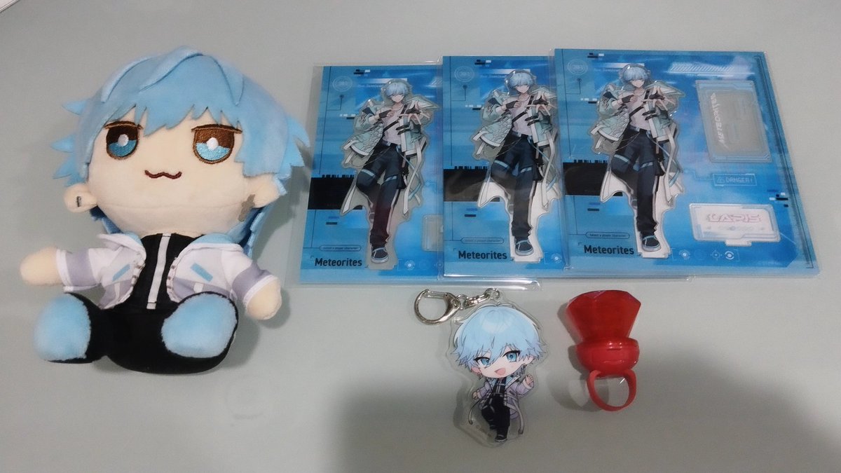 Vv_o3o7's tweet photo. #めておらグッズ交換  #めておらグッズ買取
求)PayPay
譲)画像のもの
郵送のみでのお取引です
レート考慮の上希望金額提示お願い致します https://t.co/RjnR46bbCi