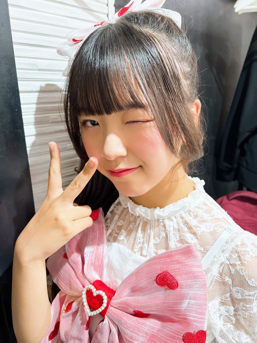 yuwachan_0623's tweet photo. おはよー☁️ゆわだよ❤︎
昨日はライブでした✨応援ありがとうございました♡♡
初めての場所だったけど色んな方が居てめちゃくちゃ楽しかったー‼️
ジャンケン大会あいちゃんには勝てたのにそのあとあっさり負けた😇ﾁｰﾝ https://t.co/7Ro5cuF9ar