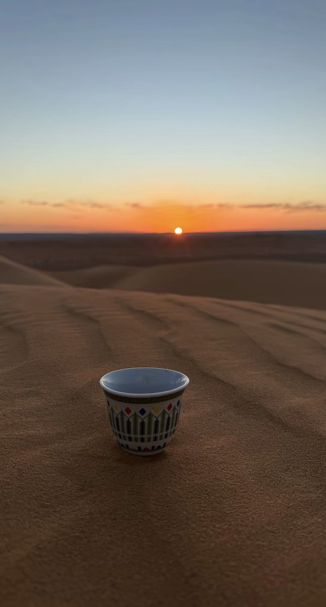 AljayrBdal56417's tweet photo. عامل رجالك مثلما تفعل مع أبنائك المحبوبين. وسوف يتبعونك إلى أعمق الوديان https://t.co/u2XybjKP5i