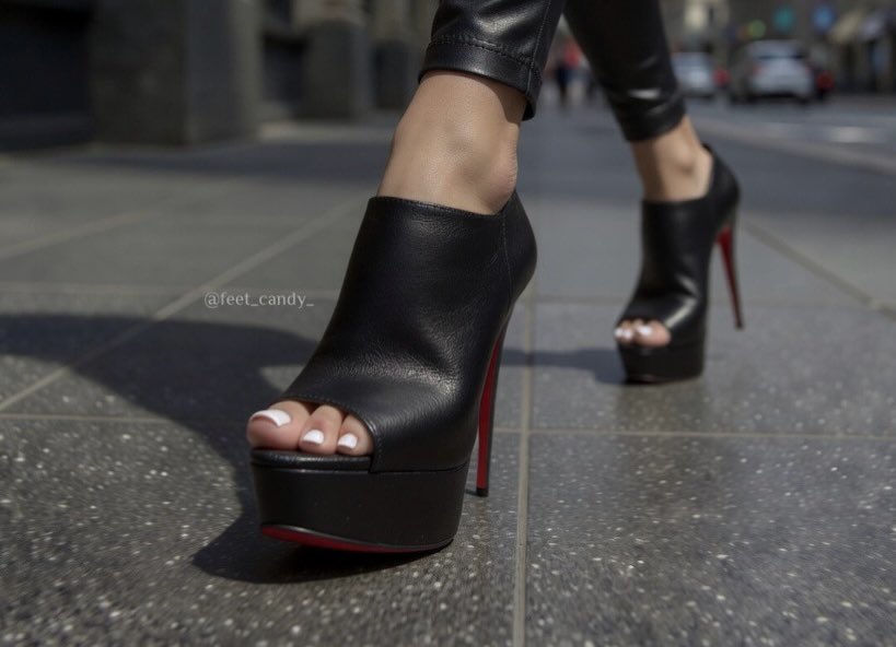 Feet Candy 🍭 (@feet_candy_) / Posts / X