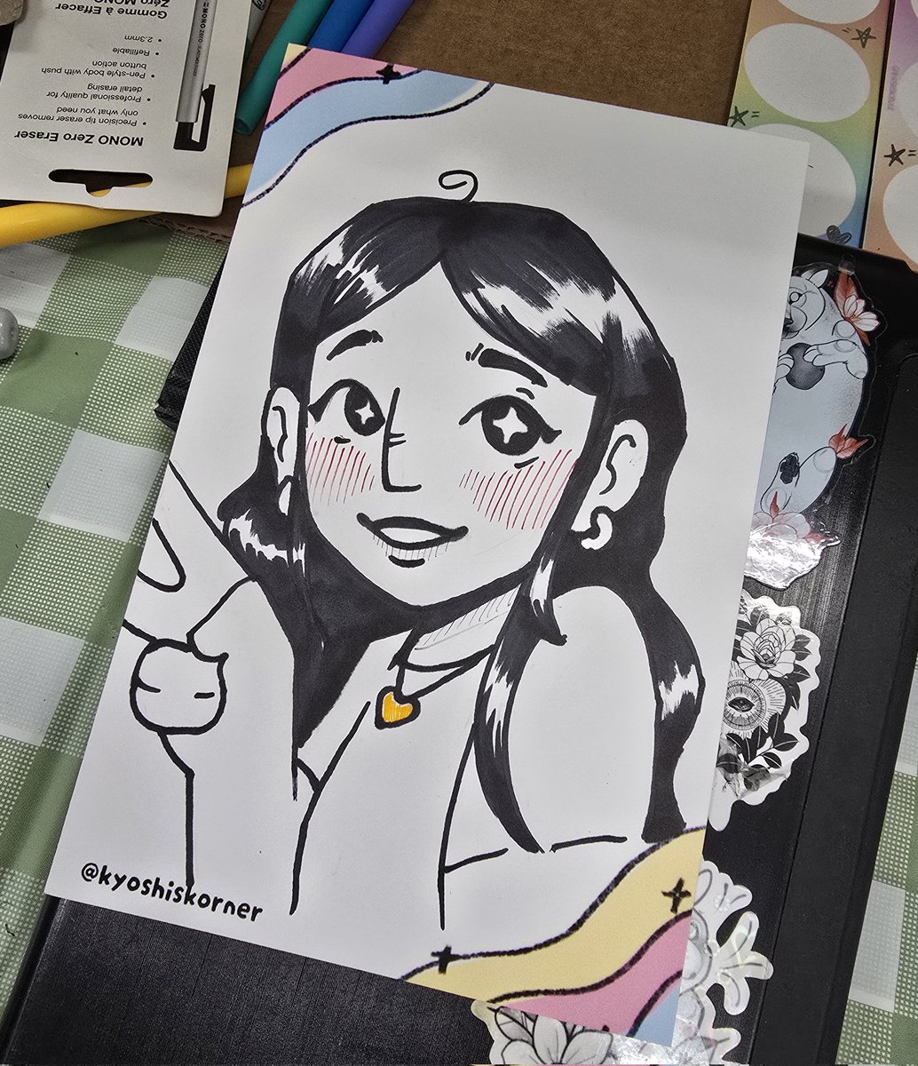 EastyBug's tweet photo. did my first doodle booth til my hands literally couldn't hold my pens anymore and lemme tell ya, it was so fun and people were so sweet :')

here's some of my faves! https://t.co/D6384aCwzl