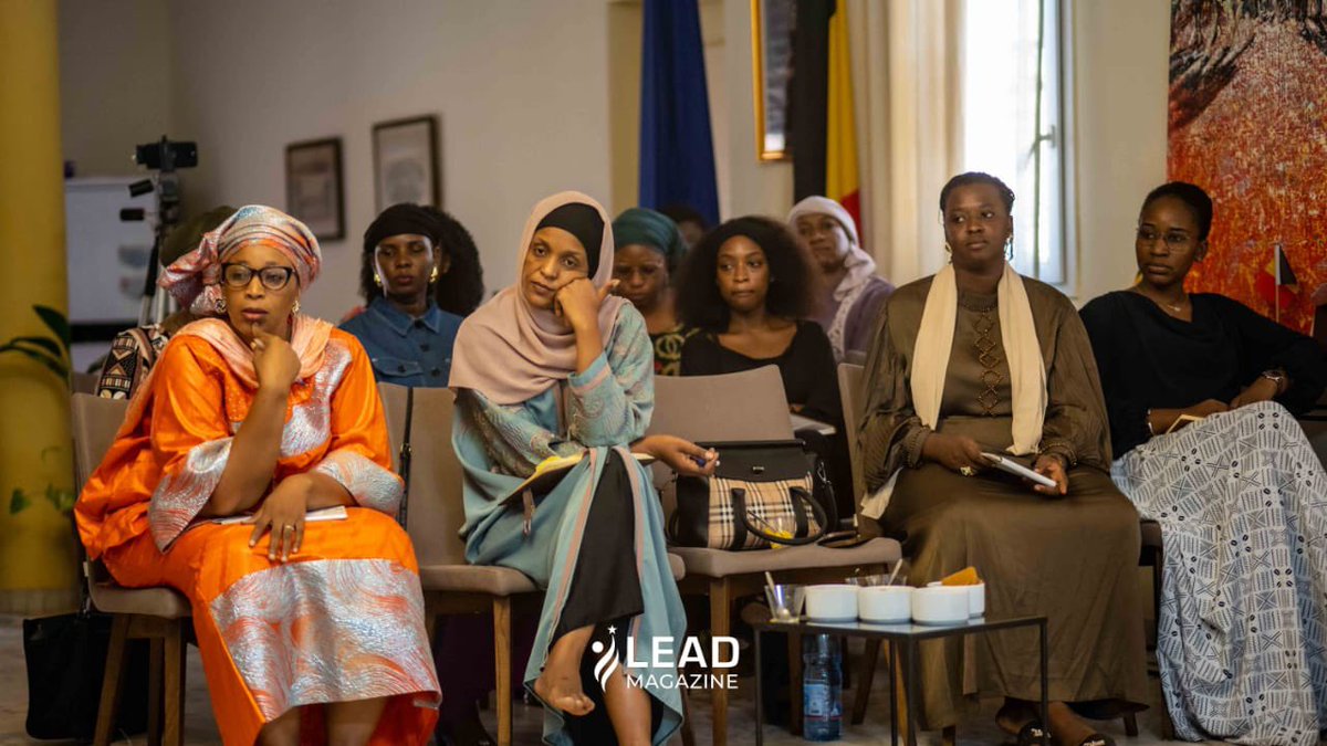 leadmagml's tweet photo. 1ere activité de Women’s Leadership Table autour d’une masterclass animée par Mme @Mariaminna à la résidence de l’ambassade de la Belgique 🇧🇪 au Mali ce 06 juin. https://t.co/QhLHH4Zr6U