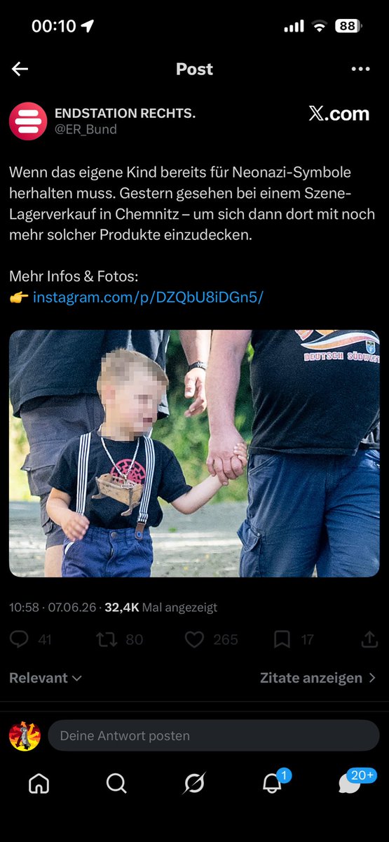 RealWuppi's tweet photo. Das hier ist Julian Barlen (SPD). Julian ist im Vereinsregister als einer der beiden Vorsitzenden eingetragen. 

Er wurde am 24.2.1980 in Bielefeld geboren und ist Vorsitzender beim Institut für Informationen und Dokumentationen e.V.

Dieser e.V. ist verantwortlich für Endstation Rechts.

Er ist verantwortlich dafür, dass Kinder ohne Einwilligung der Eltern fotografiert und denunzierend ihre Bilder im Netz verbreitet werden.

#RedaktionsnetzWerkRechts