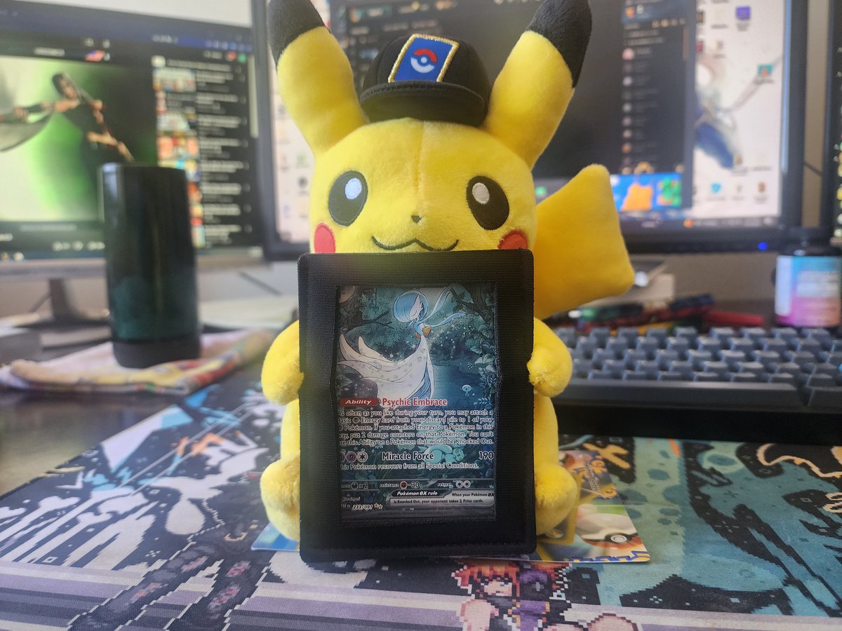 KazeFGC's tweet photo. Shout out to my guy @OlafRedland for this amazing souvenir from Japan. Gonna be rotating what card he's holding on the regular. First up is my favorite dexk from this last rotation. Gardevoir ex my beloved https://t.co/Y2Yo6Iagt5