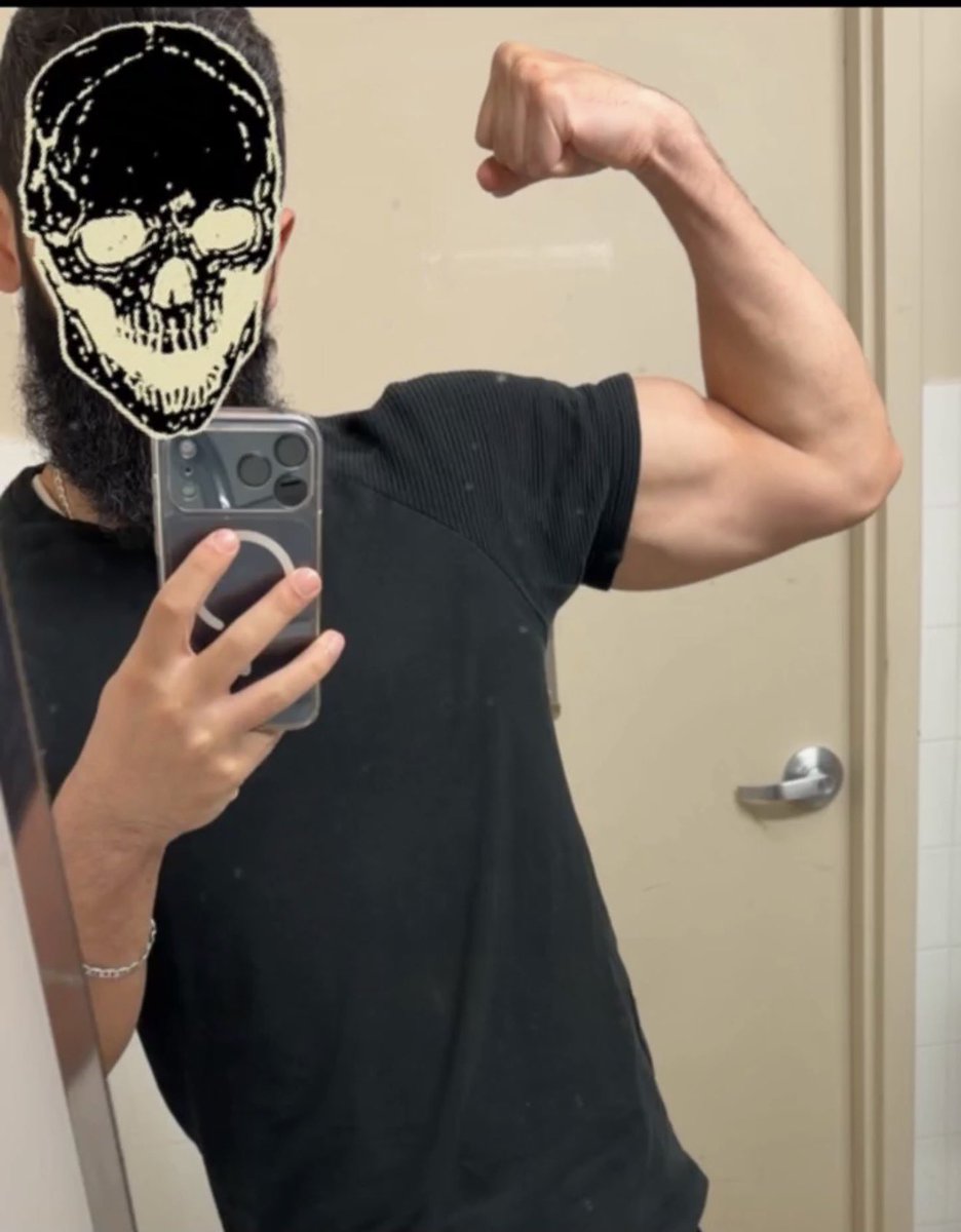 MasterSayf's tweet photo. Goon til you fry every single cell of your pathetic simp brain and then goon again harder whiteboi 🔫 
#MNWO #muscledaddy #sundaydrain https://t.co/6a2oZqrc6c