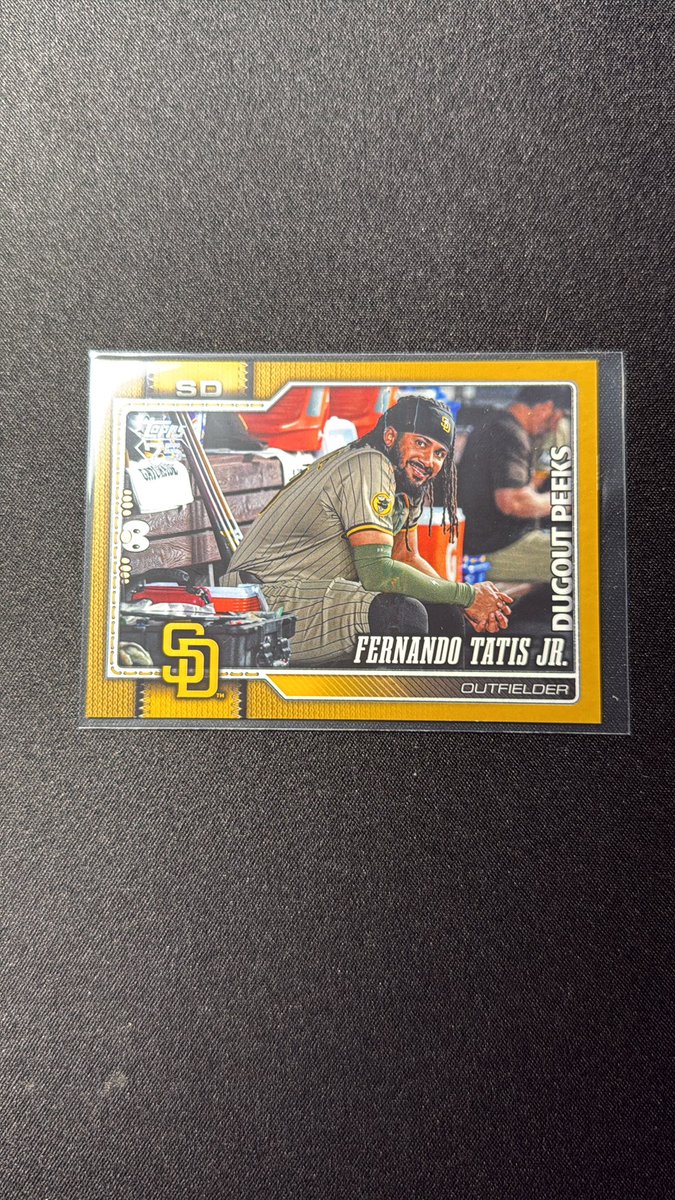 lostbearcards's tweet photo. 🚨 Lost Bear Stack Sale 🚨

Day 2 - Final Day

2026 Topps Series 1 Fernando Tatis Jr Dug Out Peeks Gold /50

$38 https://t.co/m3dL1SguCU