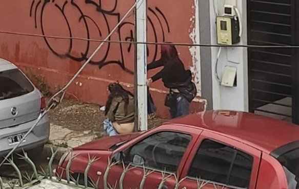 GordoAntiProgre's tweet photo. Hay unos 500mil ricoteros merodeando Avellanegra esperando que caiga la noche para convertir la ciudad en un mar de meo, vómito y caca. Abz! https://t.co/tndTKaOrWM