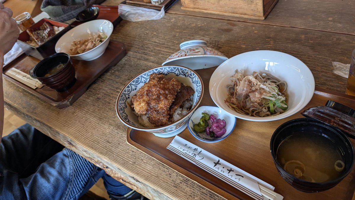 celedc's tweet photo. チェル会🏍️ https://t.co/W5HDVDRljF