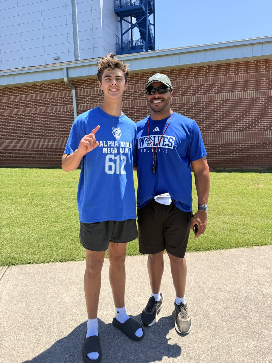 Mac_Powell14's tweet photo. I had a great time at the @UWGFootball camp! I’m glad I got to show the staff my talents in person! I went 5/5 in my 1on1 reps! I’m looking forward to keeping in touch! @CoachMartinOC @devinbice88 @draemccray24 @Coach_Englehart 

#HWPO #WINTODAY
@LumpkinFB @CoachHeathWebb @CameronPettus @ZackaryStroud @RecruitGeorgia @NwGaFootball @NEGARecruits @D1RecruitNation @247recruiting @On3 @MattDeBary @CJacksonPRZ @PrepRedzoneGA @ChadSimmons_ @RustyMansell_