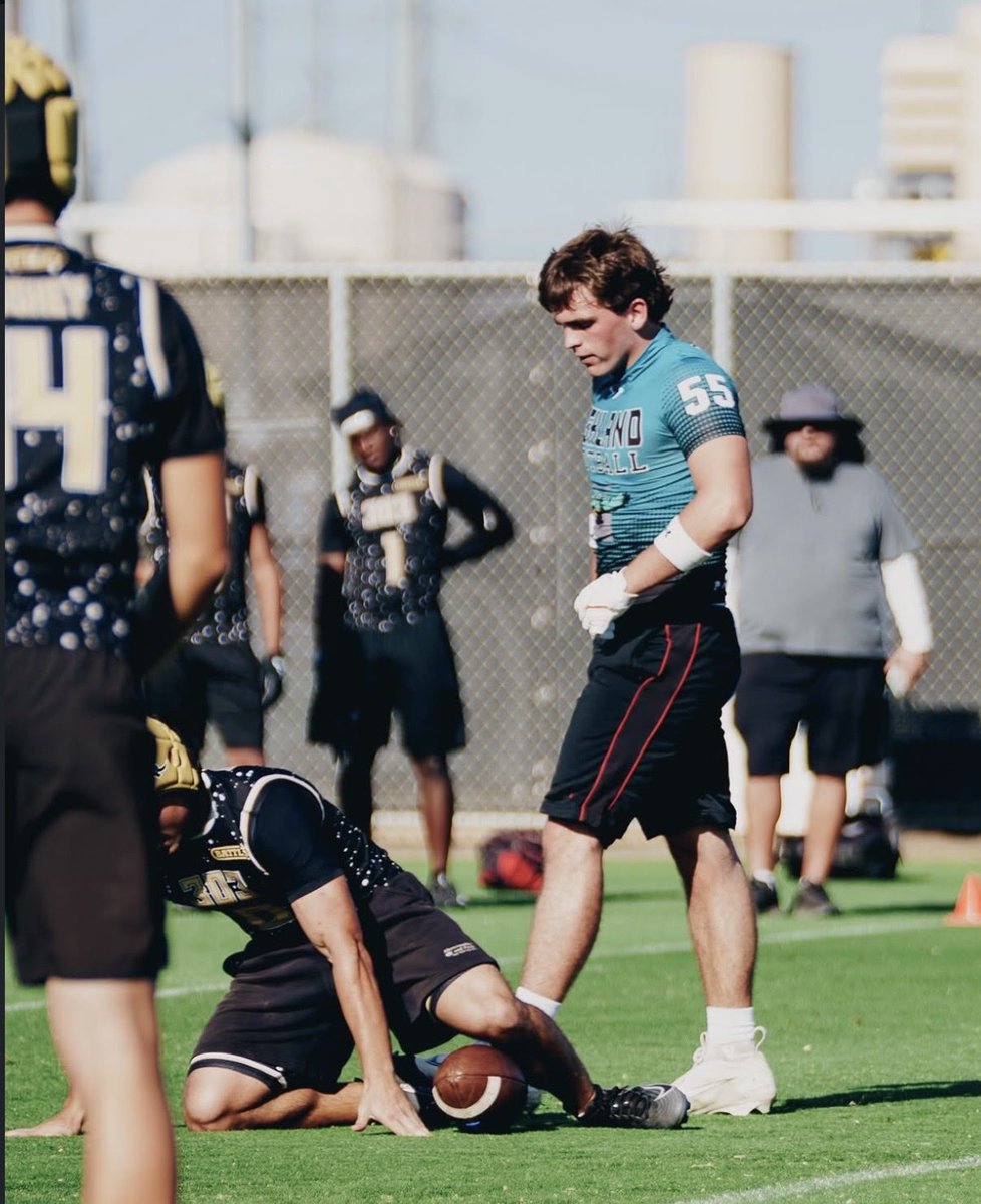 Andrew2bbound's tweet photo. Had a great experience at the asu 7on7 this past thursday. thank you @ASUFootball coaches and staff it was amazing! @N_W_Sports @therealbeadle @JUSTCHILLY @HighlandHawksFB @NP_Recruiting #owtk https://t.co/KK0CEKSUpF
