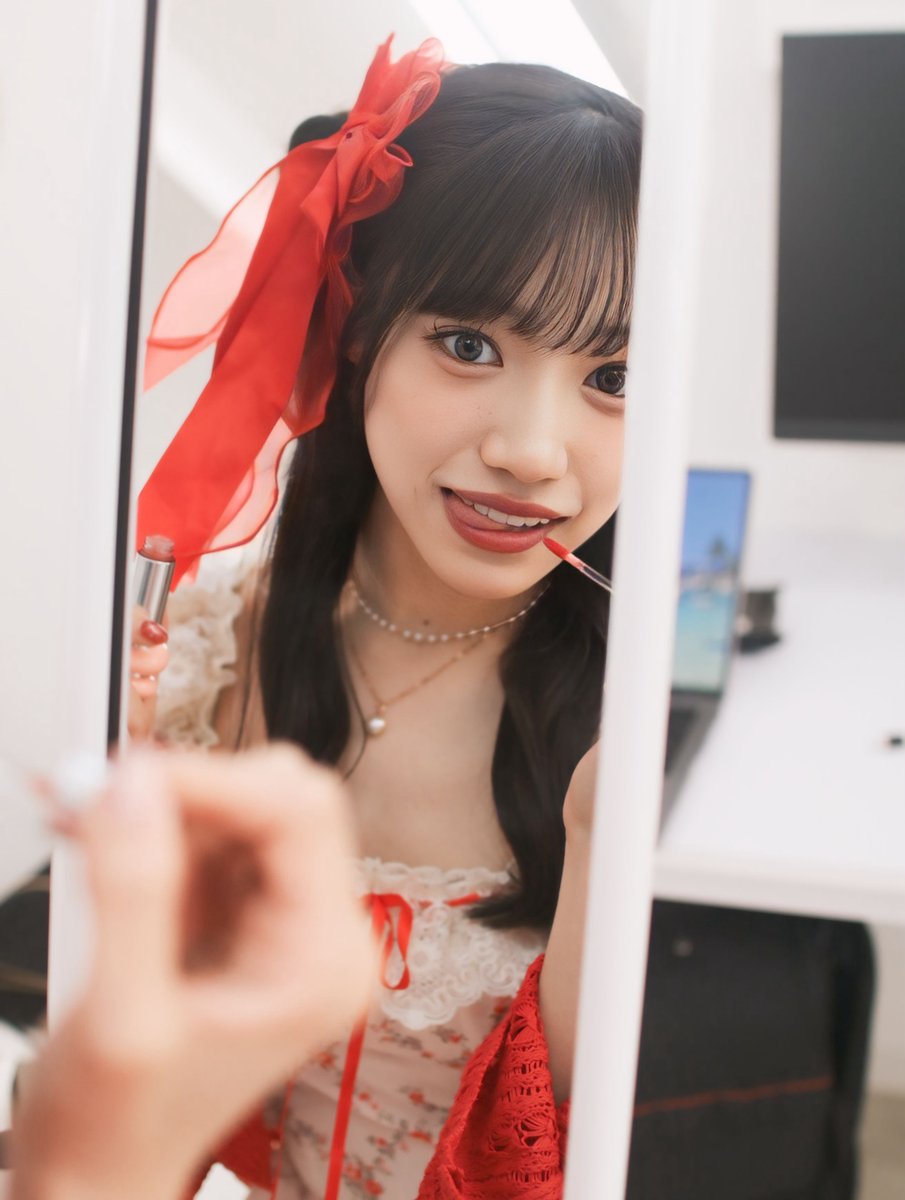 cami_version4's tweet photo. Model：夏川 いおり
Date：2026.5.30
Location：東京都文京区

鏡越し9枚撮ってたんだけど、この3枚もお気に入り😍
いおり❤️はいろんな表情してくれるなー😊

Vol.04
#夏川いおり
#いおりんめもりー https://t.co/Mgkj3oGSIF