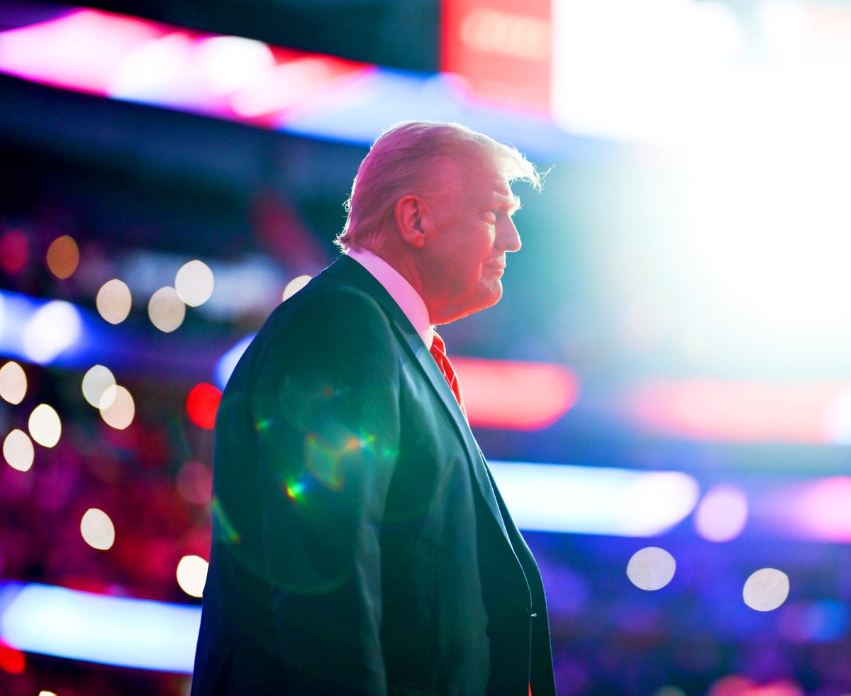PapiTrumpo's tweet photo. BORN READY TO ROCK!!!😎🇺🇸🔥🔥🔥 https://t.co/YVwj1M2Les