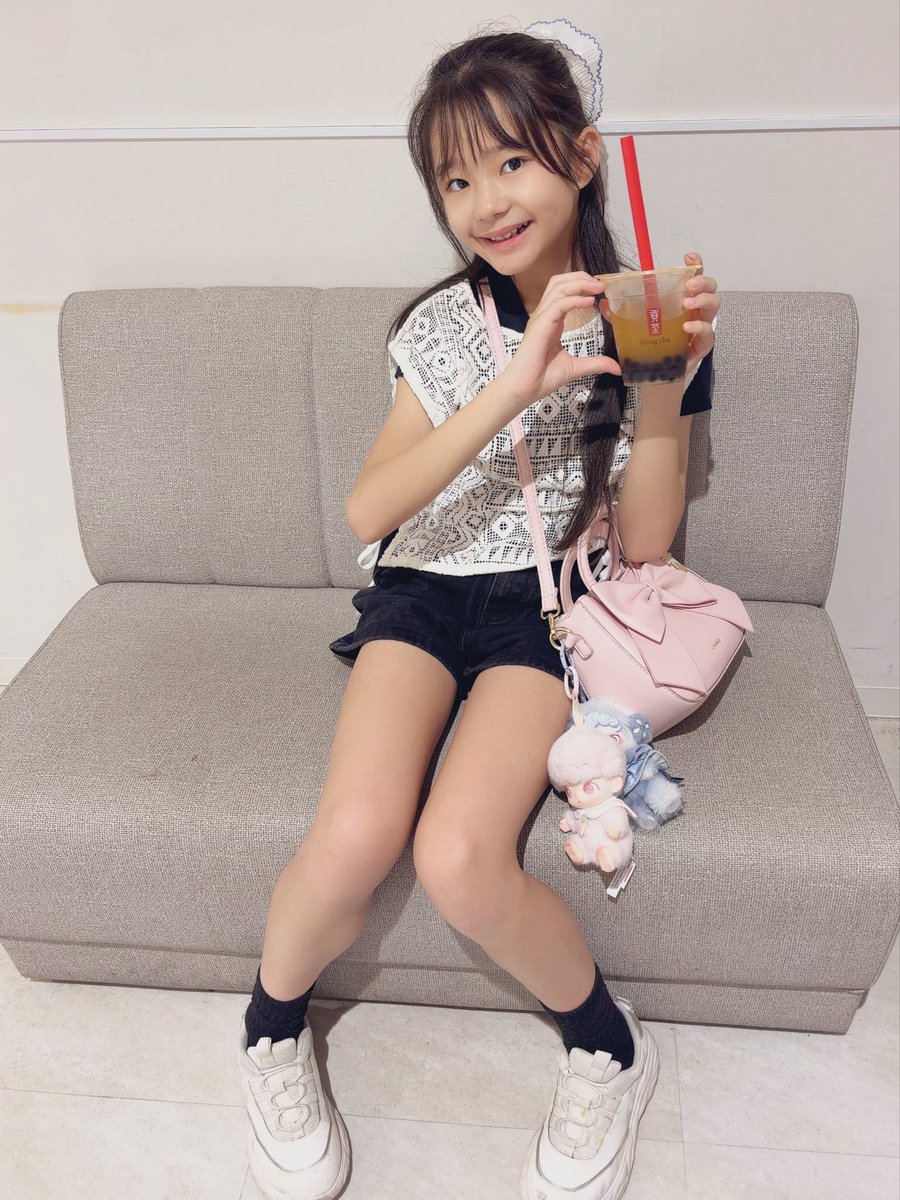 DP_SARII925's tweet photo. おは🪄さりい🪄·͜· ❤︎

月曜日だꕀ🥱･°
でも早起きできた( *˙ω˙*)و ｸﾞｯ!

今日からまた一週間(｡•̀ •́)۶ｶﾞﾝﾊﾞﾛｰ!
体育ﾀﾉ(ง ˙˘˙ )วｼﾐ
でも鉄棒が最後なの😢ｶﾅｼ

行ってきますꕀ🏫🎒

ステキなお写真いつもありがとう( 🫰🏻 ॑꒳ ॑）🫰🏻うれしいよぅ🥹💕
 #さりい #DIANNAプロジェクト https://t.co/HpeuCpoWMx