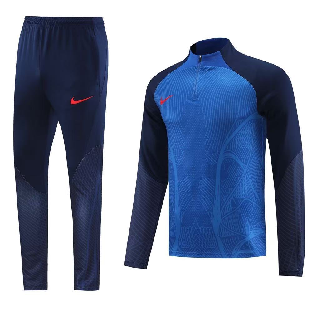akkitss's tweet photo. Nike and adidas tracksuits 
Size M-2xl
N19,000
Please retweet https://t.co/BOS4BpoLkX