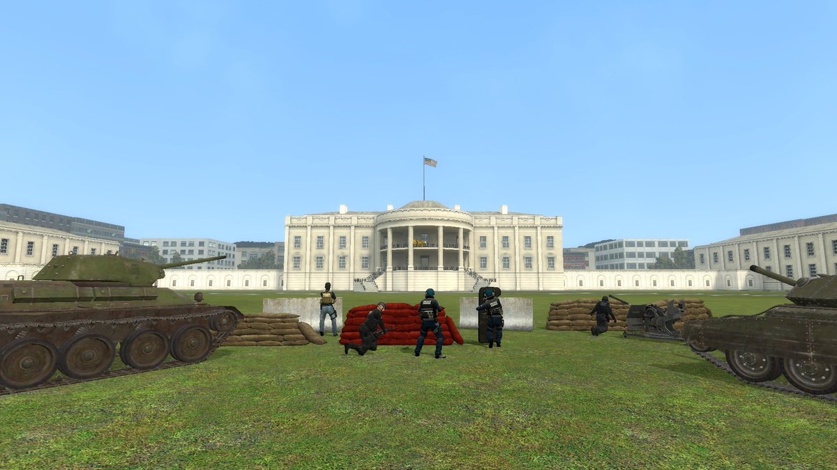 TracenPoliceDpt's tweet photo. {#FallUma Prologue]

[Arriving to city hall, officers are brought face to face with the culprit behind it all. Although she has completed her Doomsday weapon already. A large force is present, but only one officer makes contact with suspect.]

📢This is the Tokyo Tracen Police Department. Ma’am what you’re doing is highly dangerous. There is no need to do this. Let’s talk, what do you want?