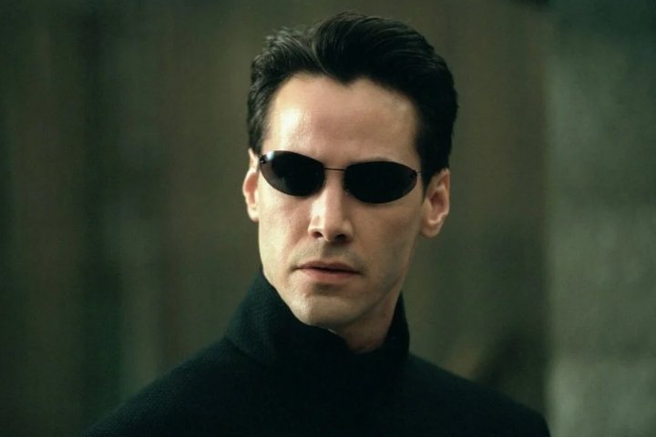 Scenes_by_Danny's tweet photo. Keanu Reeves quietly gave away tens of millions from his Matrix sequel earnings to the special effects and costume teams who brought the films to life.

The actor, already a star after the first film, was in line for massive backend profits on "Reloaded" and "Revolutions". 

Instead of keeping every dollar, he redirected a significant portion of his points so the crew could be better compensated, believing they were the real heroes behind the groundbreaking visuals.

He never publicized the move or sought credit. A crew member eventually leaked the story years later, revealing the scale of his generosity.

The films grossed over $1.2 billion combined, cementing Keanu as both an action icon and one of Hollywood’s most decent figures.