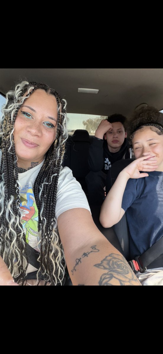 Therealtikam's tweet photo. 🥰🥰🥰🥰 https://t.co/1JXuxpEcx4