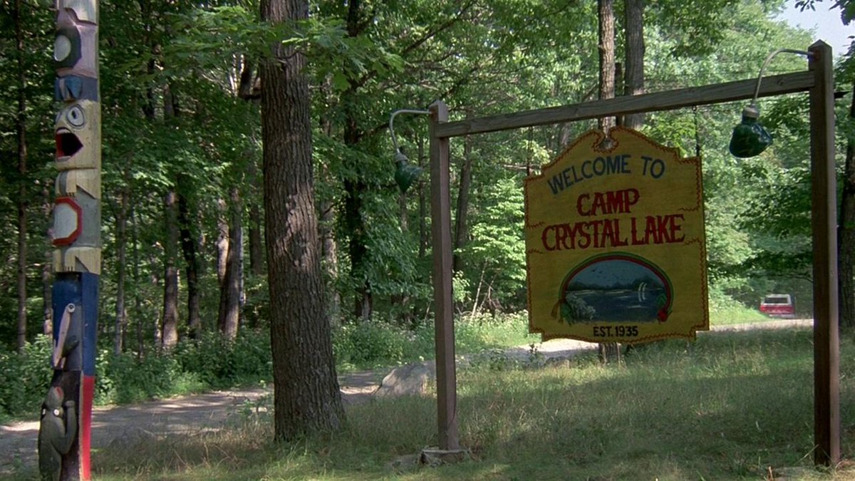 Sly698's tweet photo. #Bales2026FilmChallenge

08/06 Movie that feel like telling stories around a campfire

Vendredi 13 (1980) https://t.co/VSp4U7K2jA